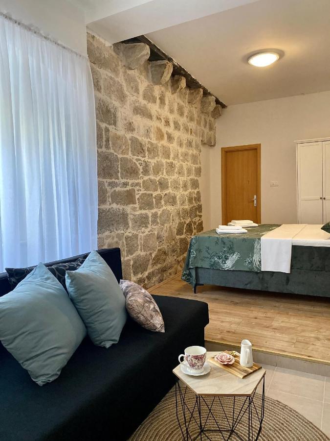 Apartments Helen Сплит Экстерьер фото