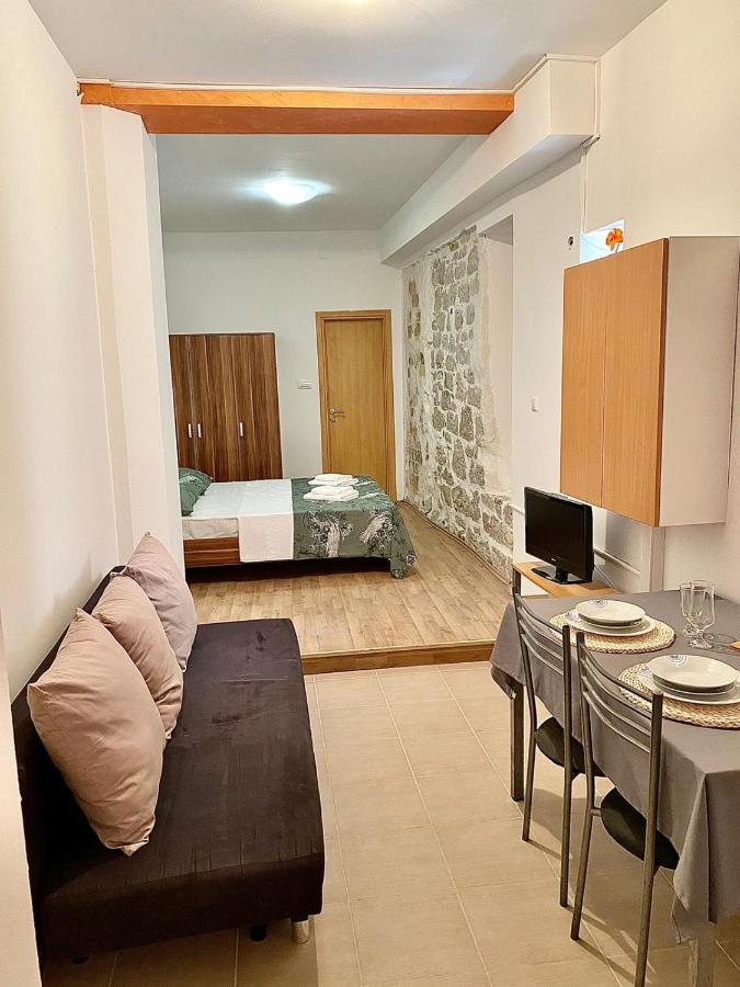 Apartments Helen Сплит Экстерьер фото